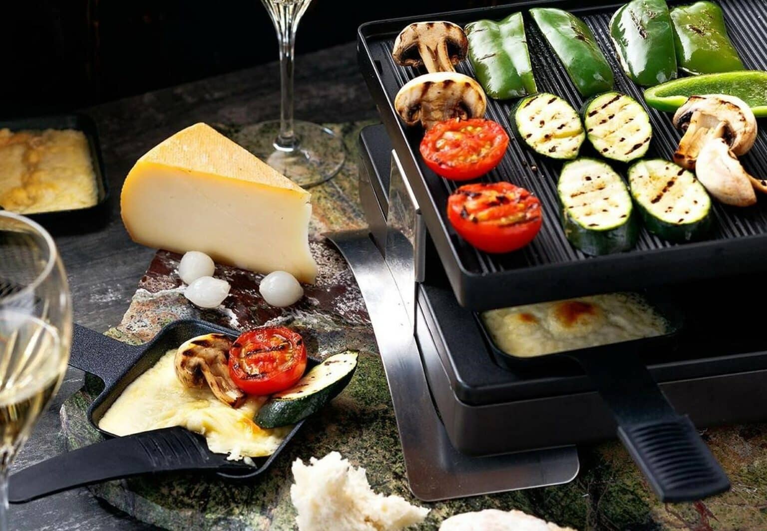 Bien choisir son appareil à raclette Planetloisirs